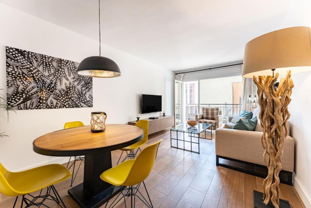 Super Central Malaga Flat With Terrace And Free Parking Exterior photo